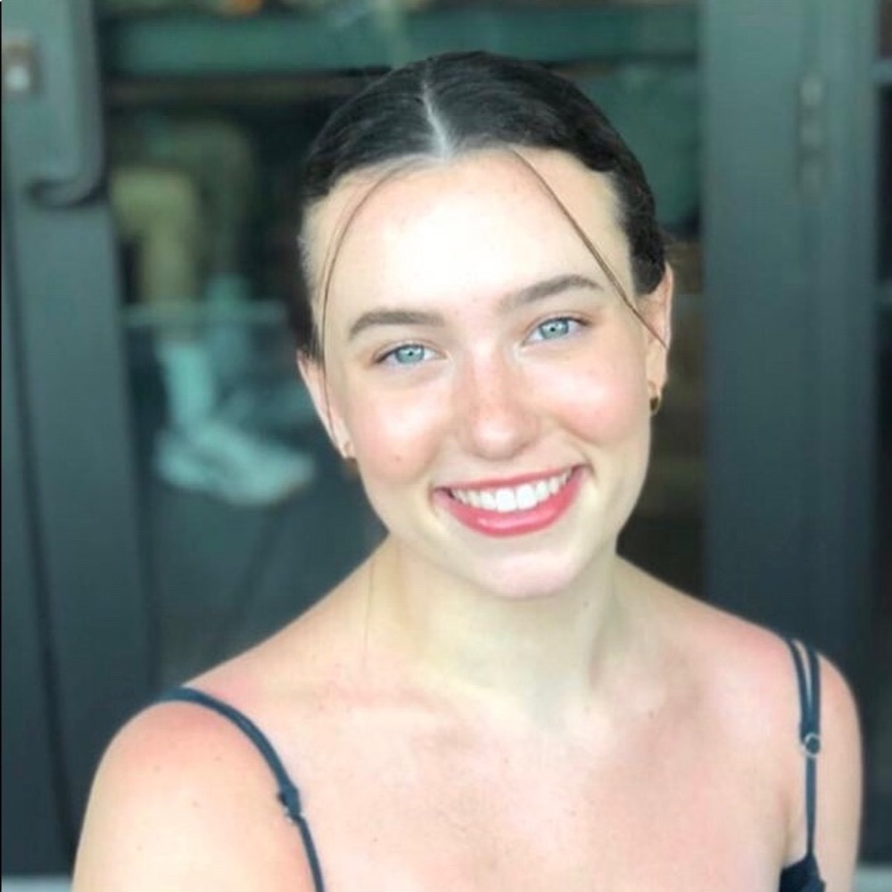 Meet your Posher, Eliza